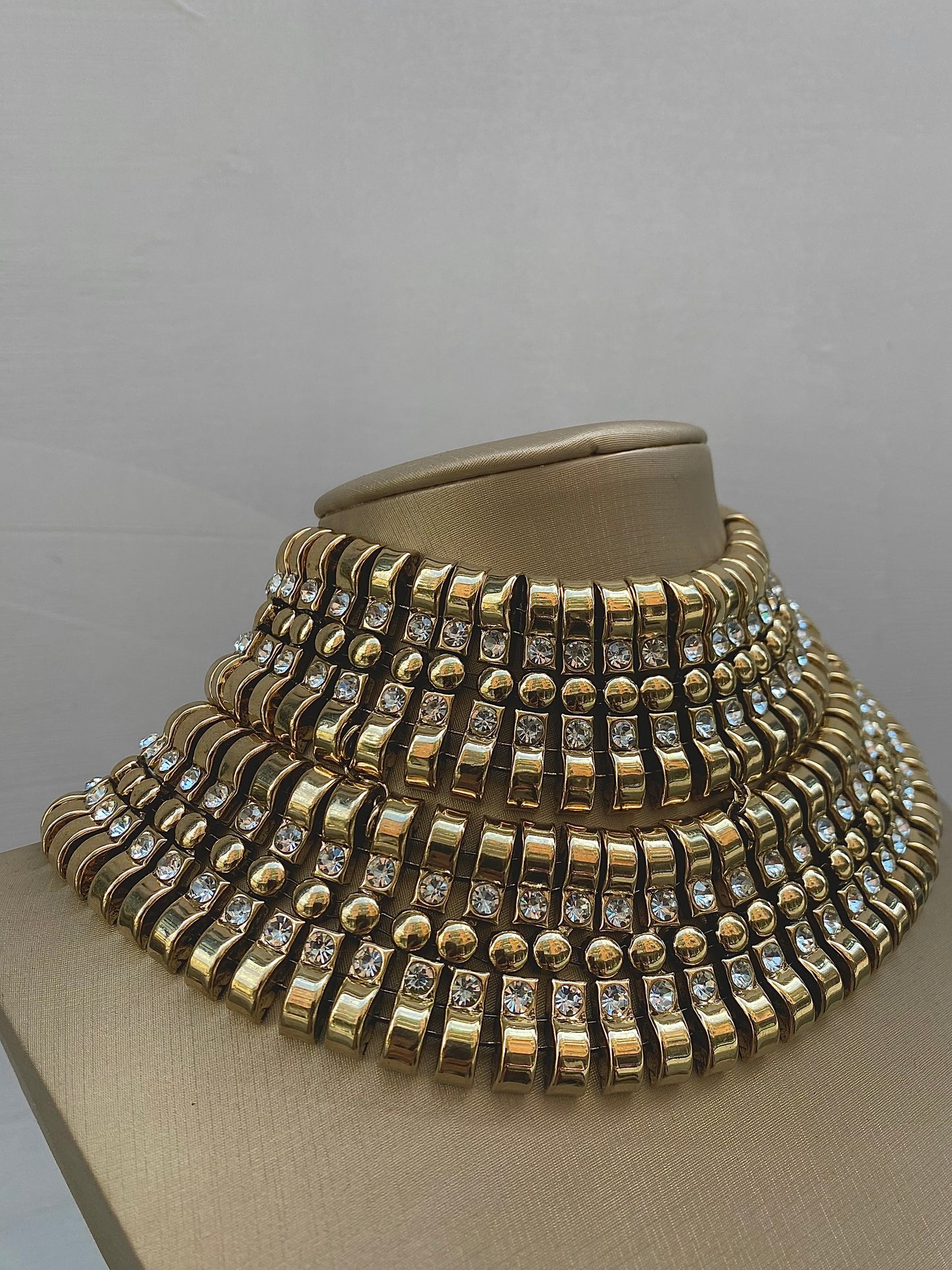 Maxi Collier