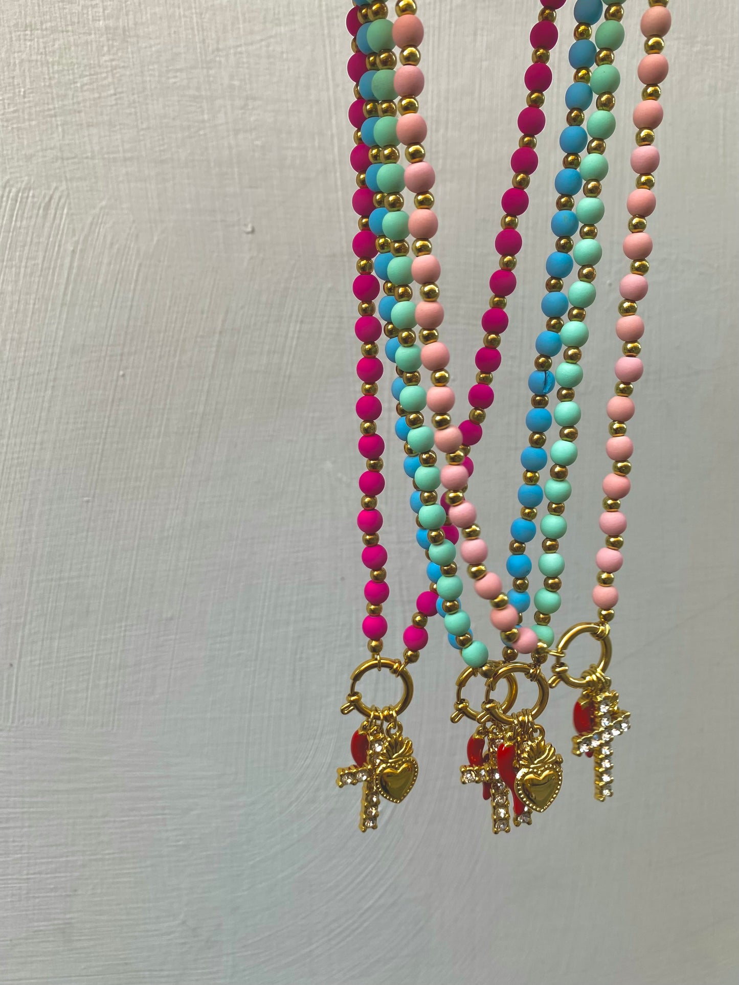 Collana Tris