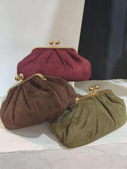 Clutch Camoscio