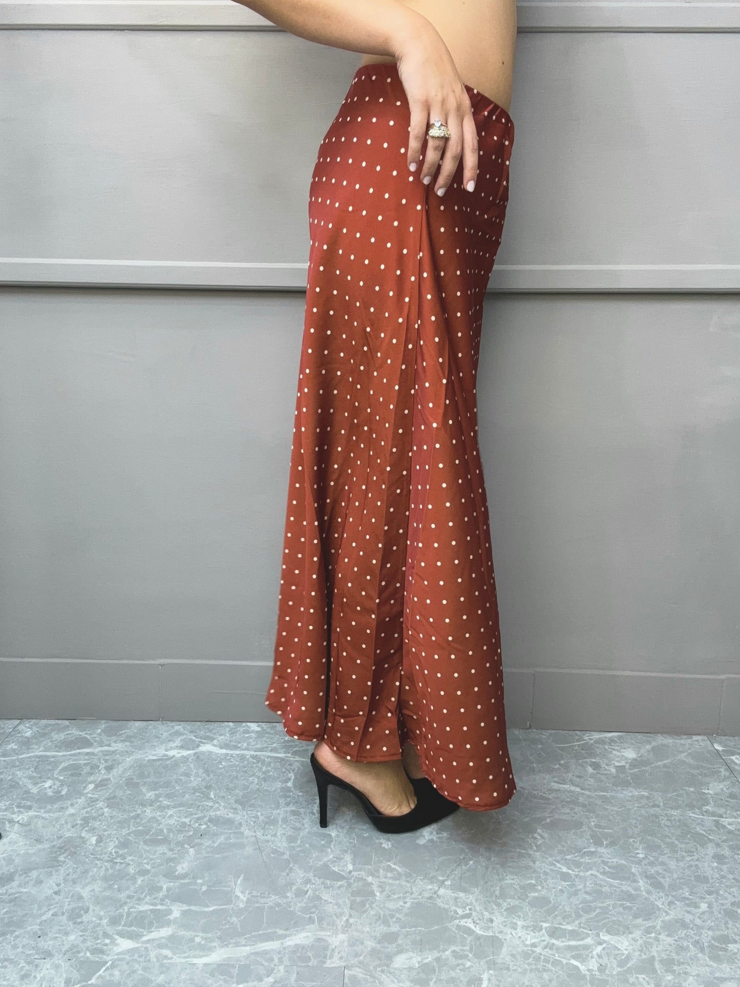 Skirt Pois