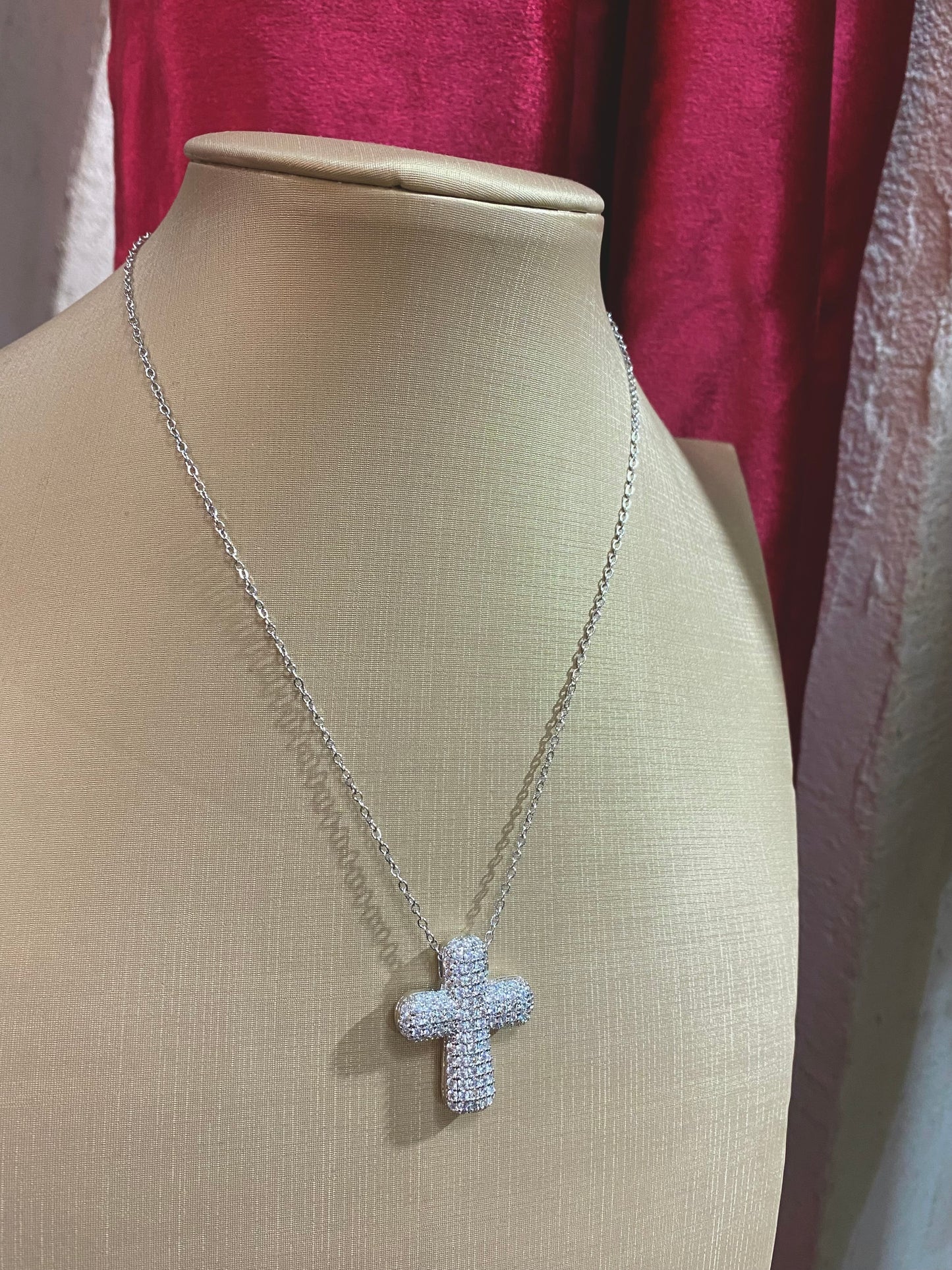 Collana Croce bomb