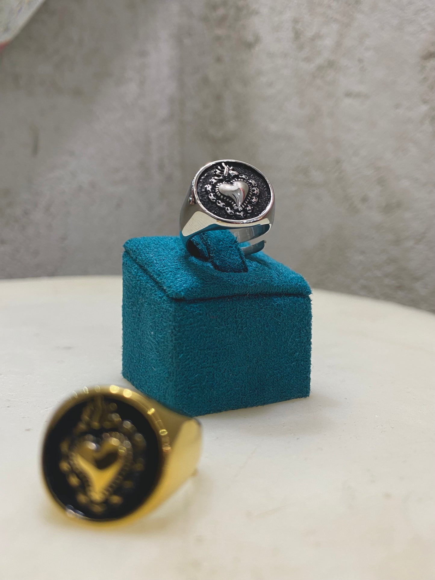 Anello Sacrè