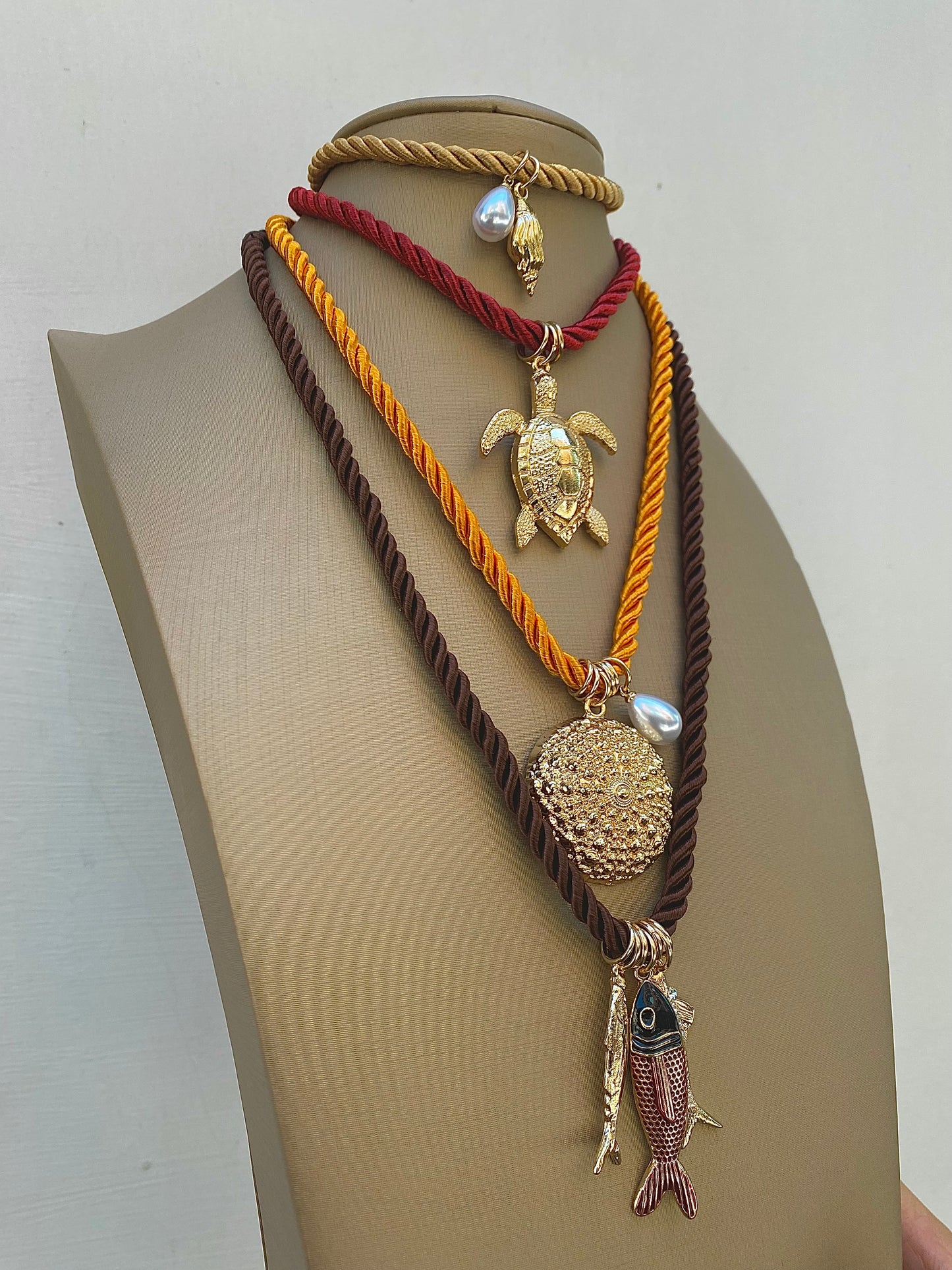 Collana Aureca