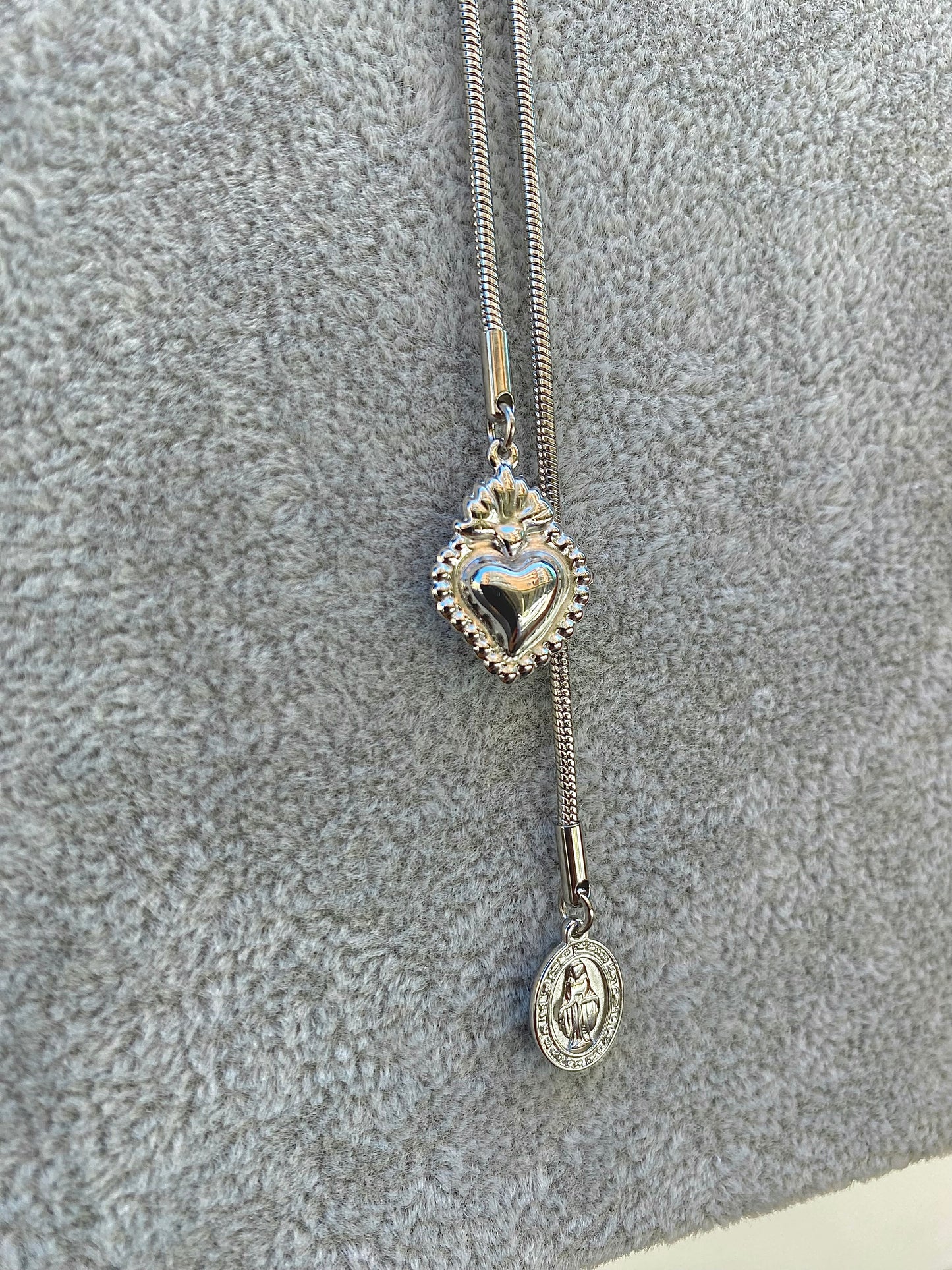 Choker Saliscendi