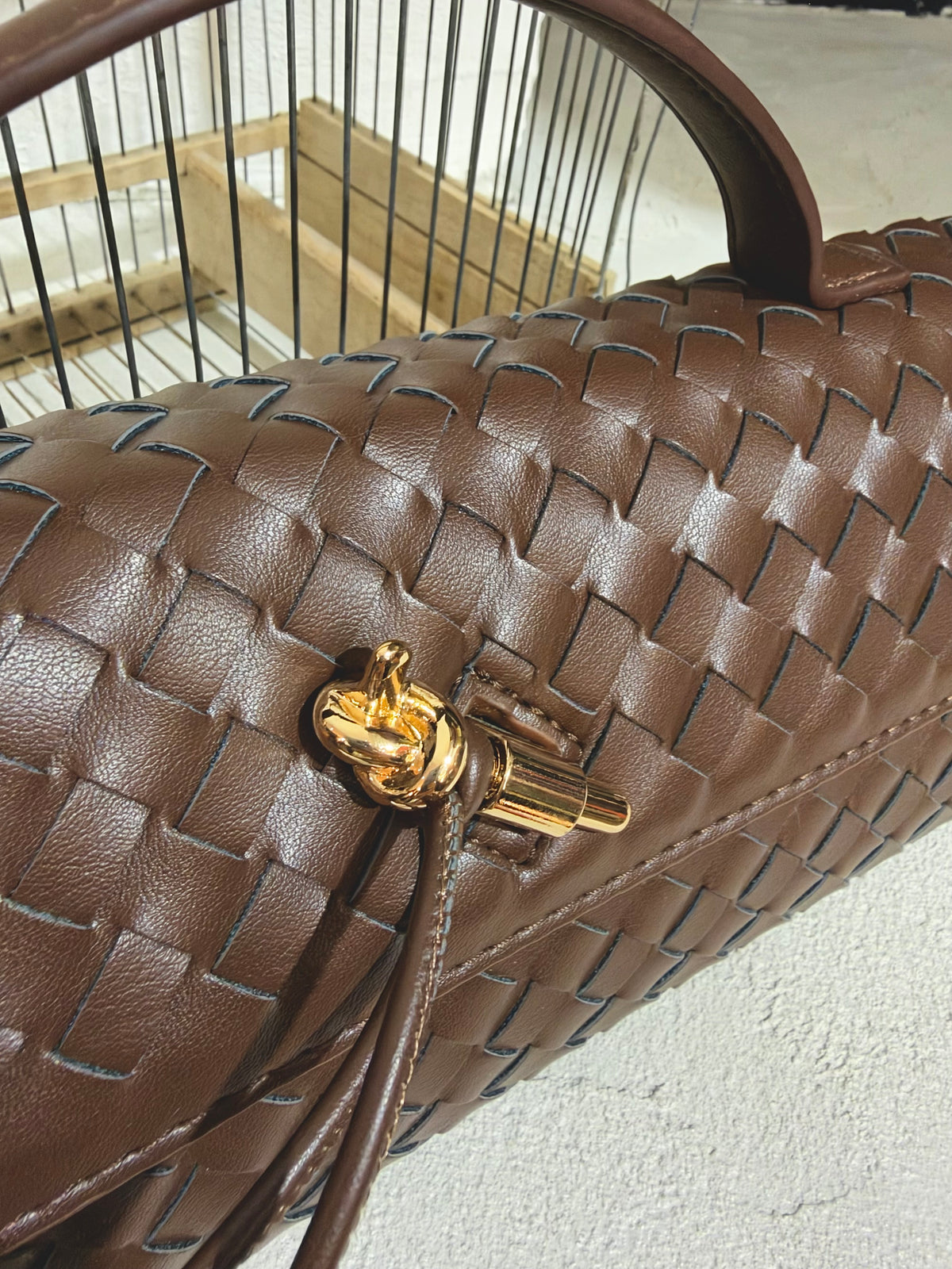 Clutch Knot