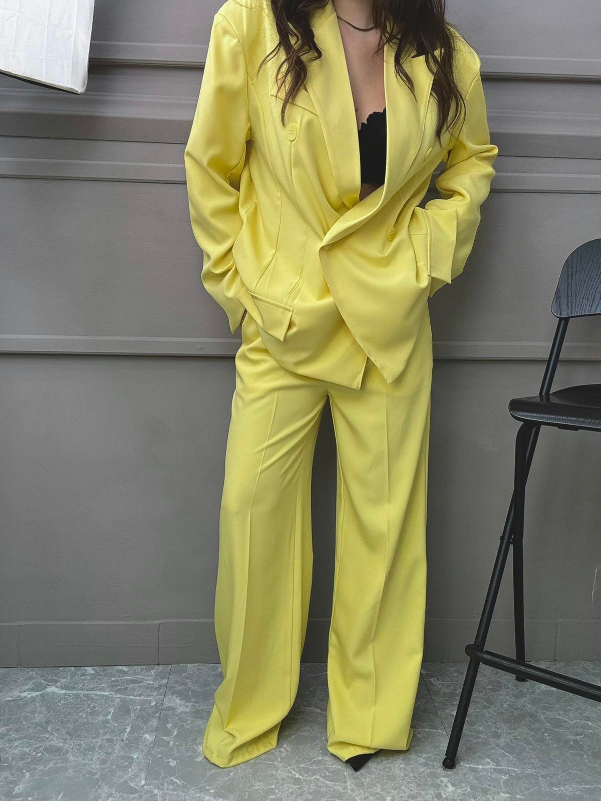 Tailleur Yellow